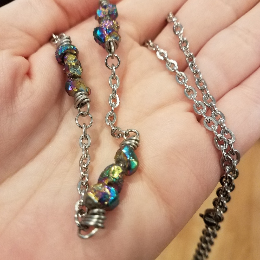 Metallic Peacock Quartz Nugget Super Long Necklace - Picture 2 of 9